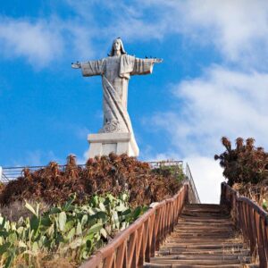 Last Minute Fly & Drive Madeira - Valley & Coastal Drive - inclusief huurauto