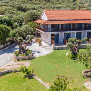Last Minute Eptanisos Beachfront Suites