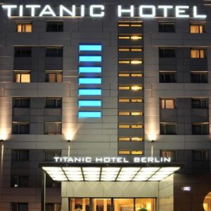 Last Minute Titanic Comfort Mitte