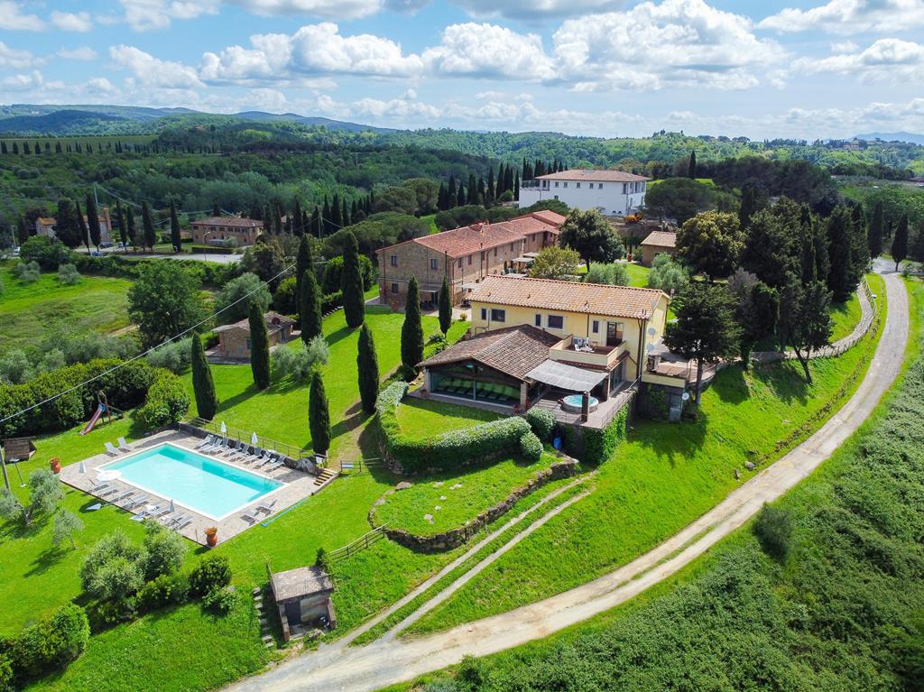 Last Minute Vakantievilla's Castellare Di Tonda