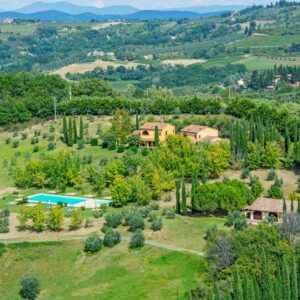 Last Minute Tenuta Moriano