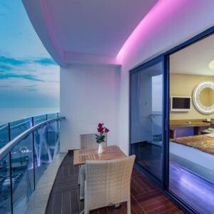 Last Minute Granada Luxury Okurcalar