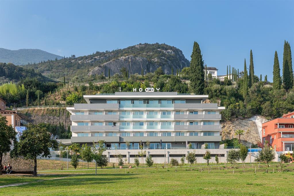 Last Minute Hoody Active & Happiness Hotel