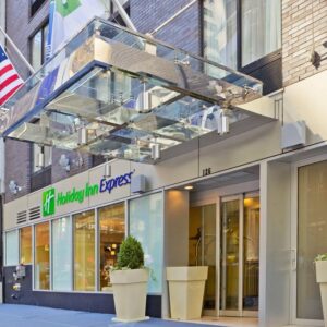 Last Minute Holiday Inn Express Wall Street