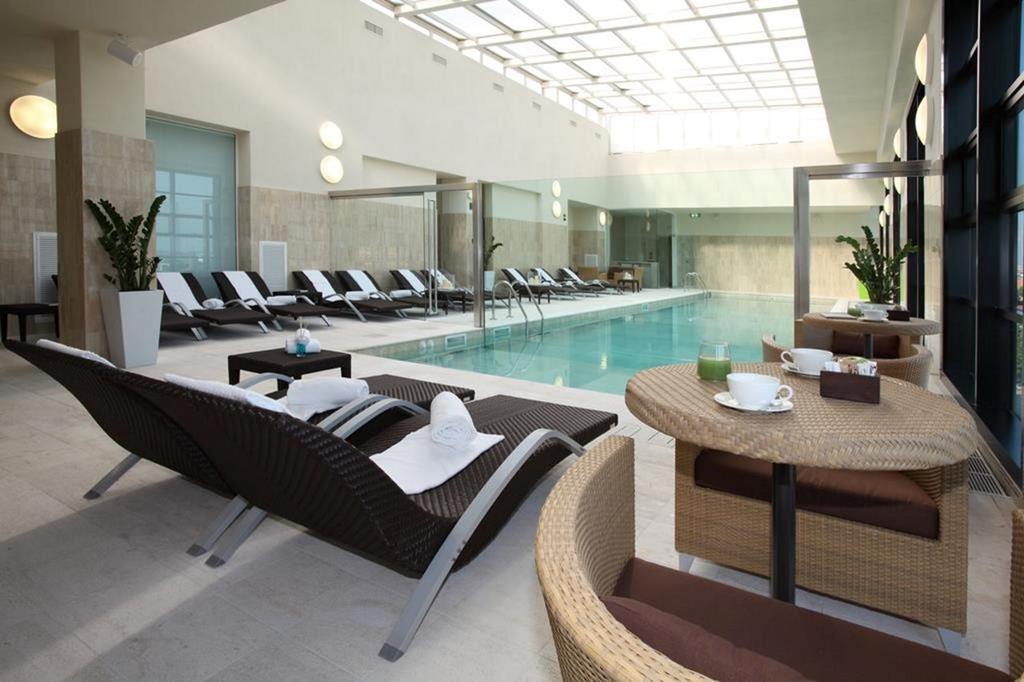 Last Minute Starhotels Grand Milan